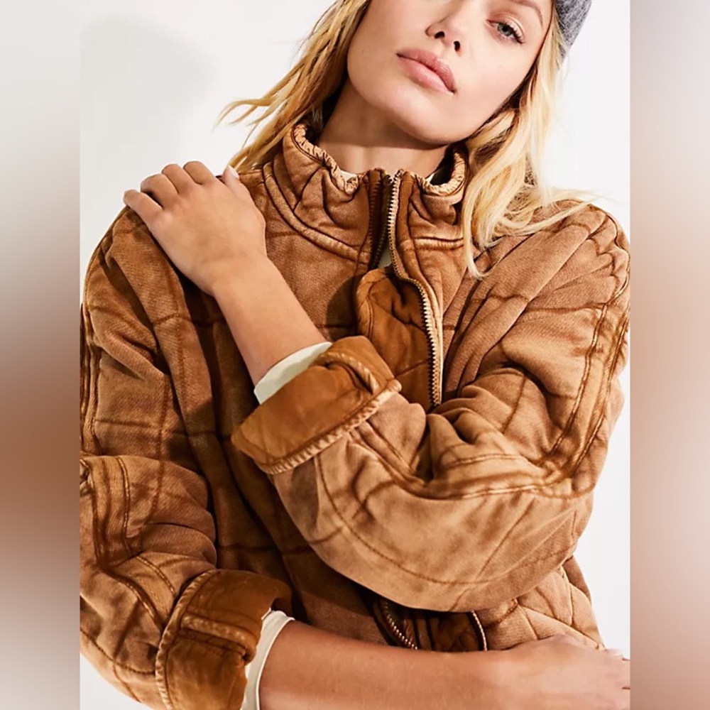 FREE PEOPLE - Quilted Dolman Jacket - size M - toasted coconut